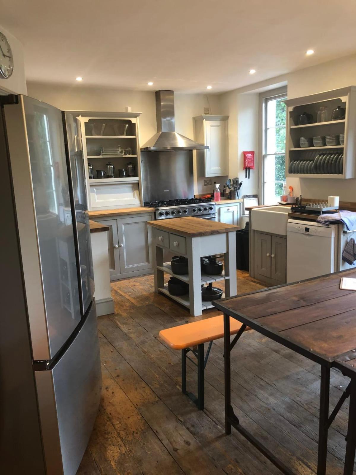 Higgihaus 7 Bed Sleeps Up To 18 Big Groups Best Location Bristol Buitenkant foto